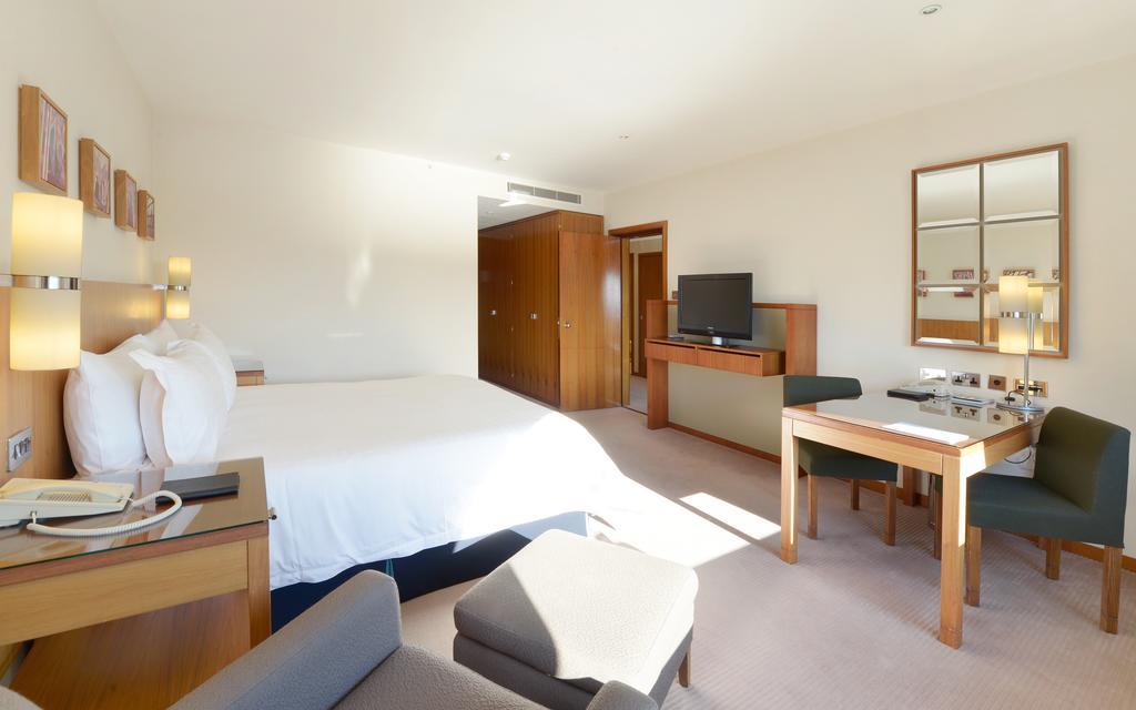 Canary Riverside Plaza Hotel London Luaran gambar A room at the InterContinental London The O2